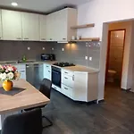 Marija Apartman Medvinjak